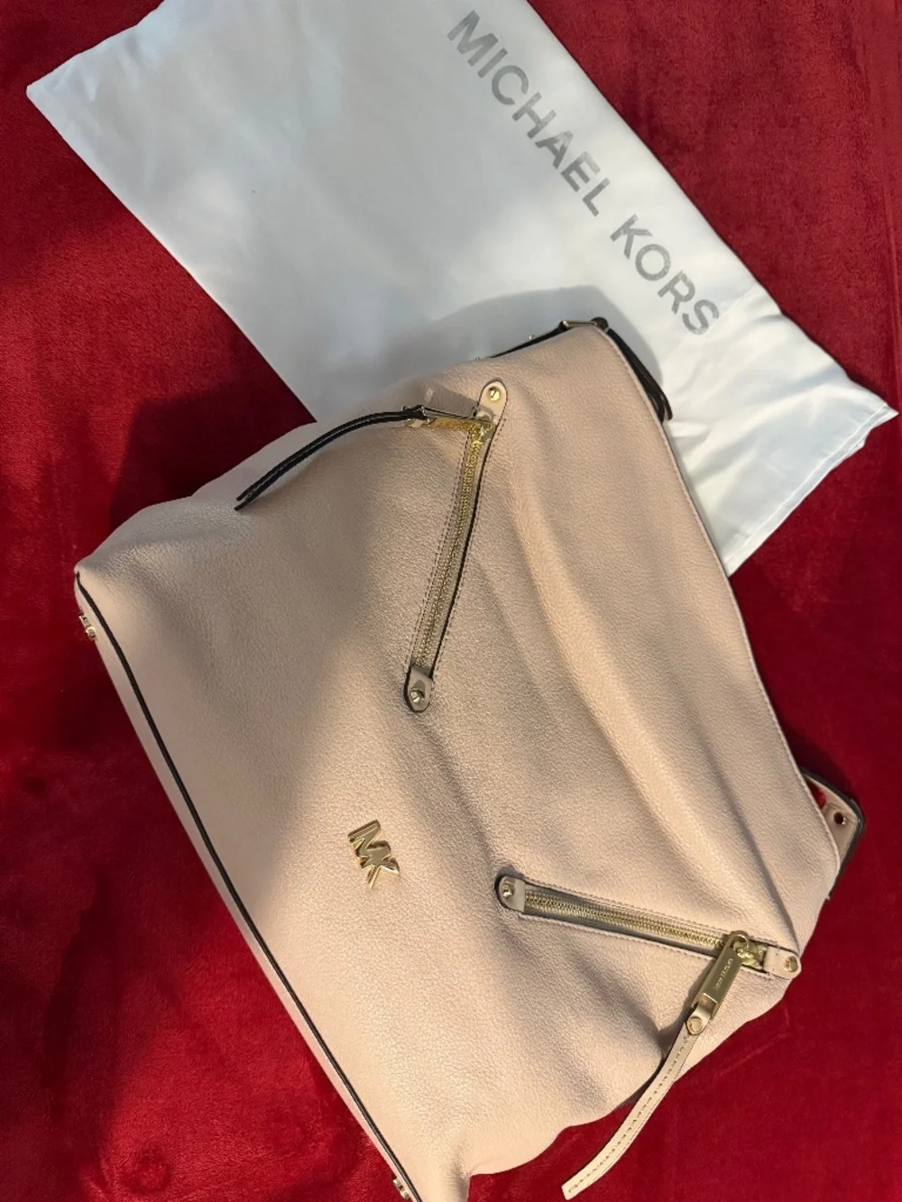 Michael Kors Evie